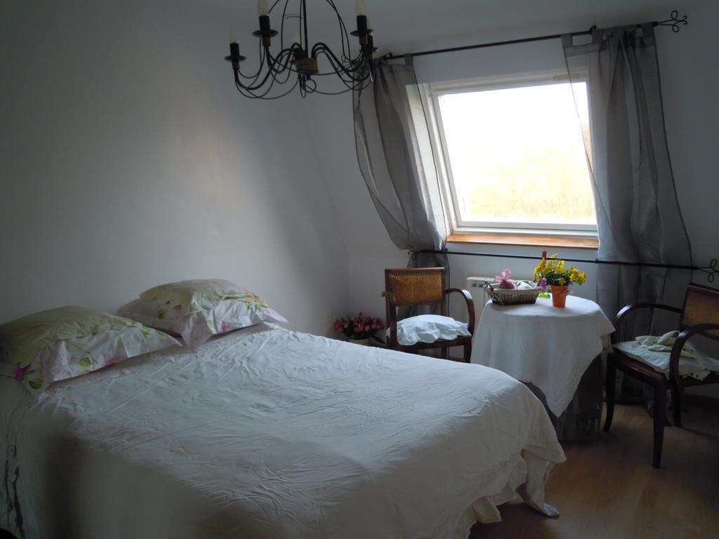 B&B Egloff Erondelle Værelse billede